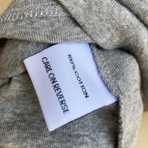 NWT Calvin Klein sleeveless Padded Shirt Gray - Size Large🤗 - Picture 3 of 5